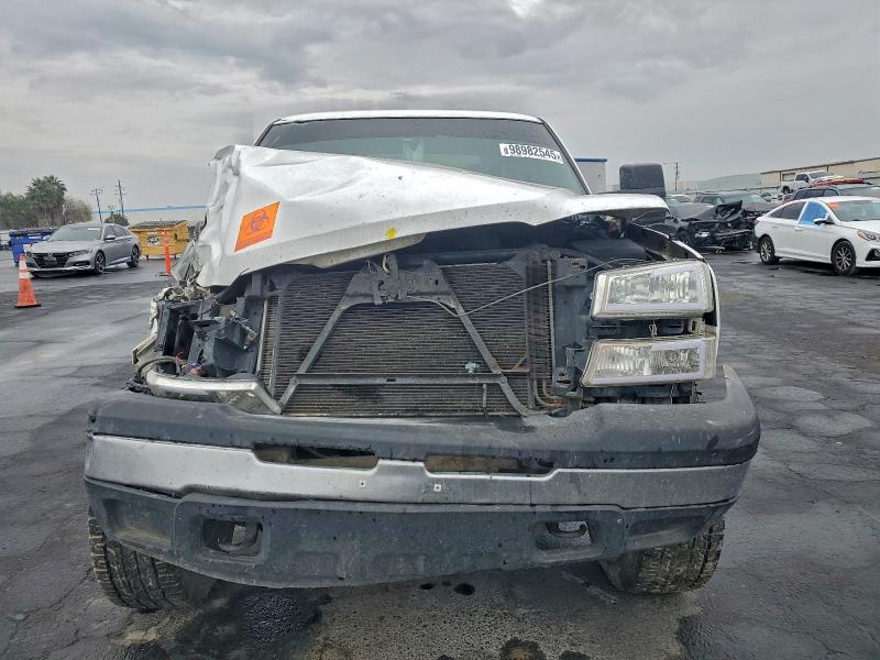 Photo 5 from auction – 2005 CHEVROLET SILVERADO with VIN 1GCEC19V85Z100593