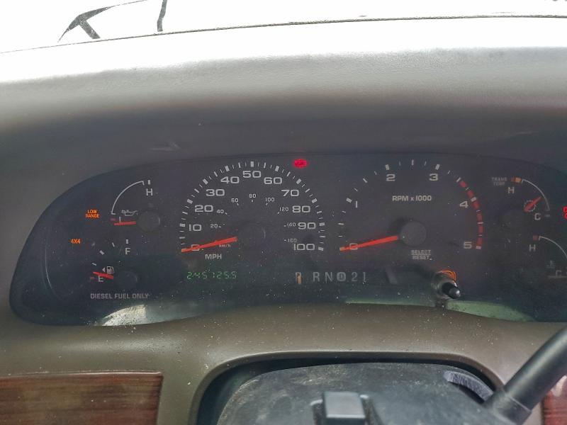 Photo 9 from auction – 2002 FORD F250 SUPER with VIN 1FTNX21F72EB75920