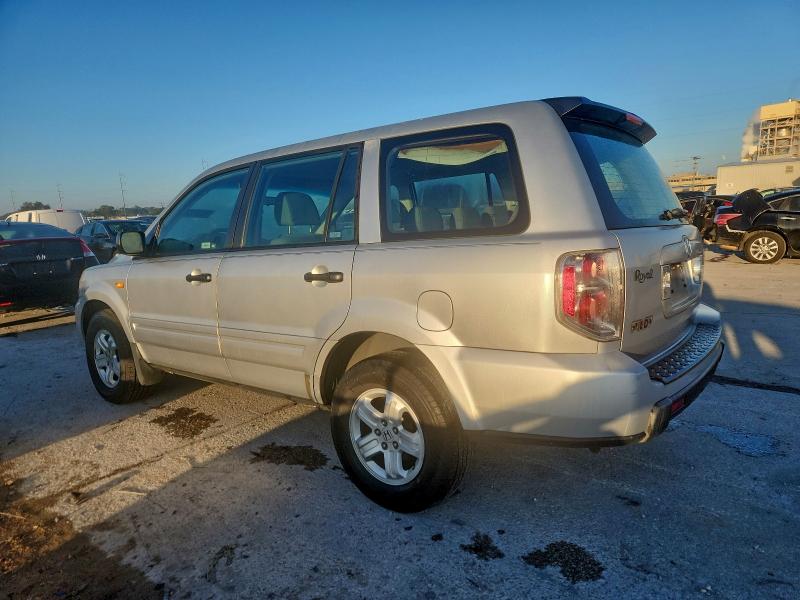 Photo 2 from auction – 2006 HONDA PILOT LX with VIN 5FNYF28136B017606