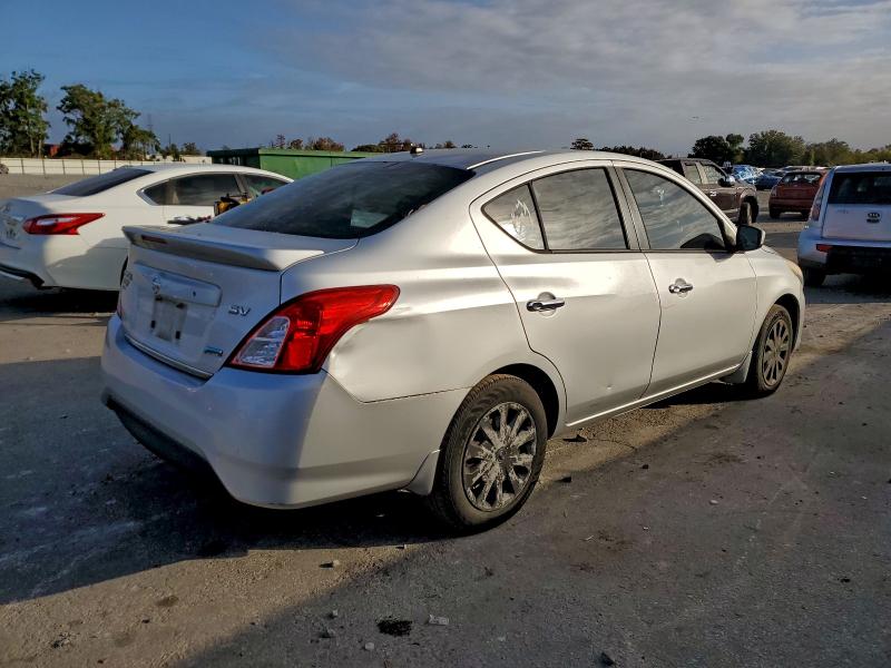 Photo 3 from auction – 2015 NISSAN VERSA S with VIN 3N1CN7AP8FL847480