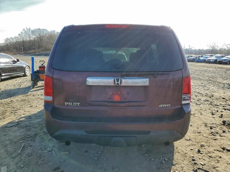 Photo 6 from auction – 2014 HONDA PILOT LX with VIN 5FNYF4H23EB027457