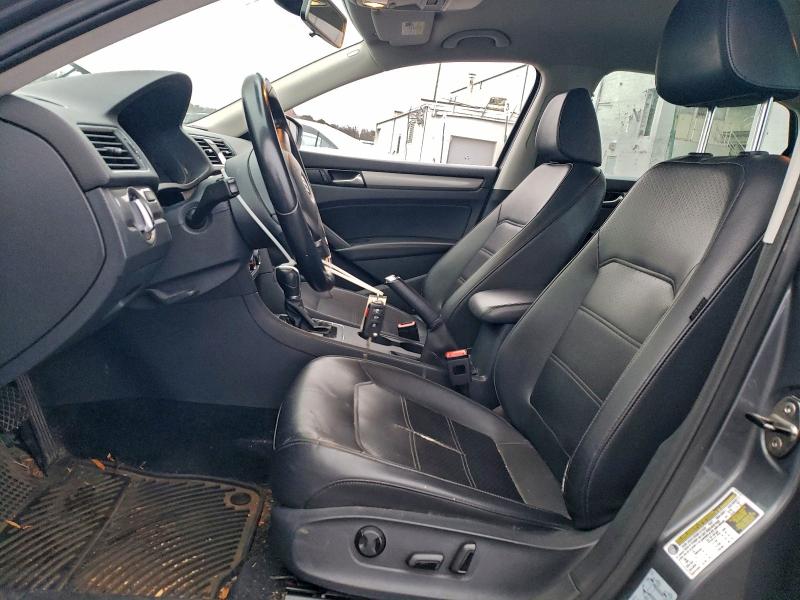 Photo 7 from auction – 2014 VOLKSWAGEN PASSAT with VIN 1VWAT7A36EC054502