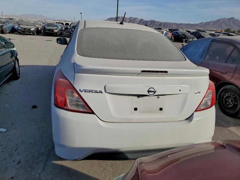 Photo 6 from auction – 2017 NISSAN VERSA S with VIN 3N1CN7AP5HL814519