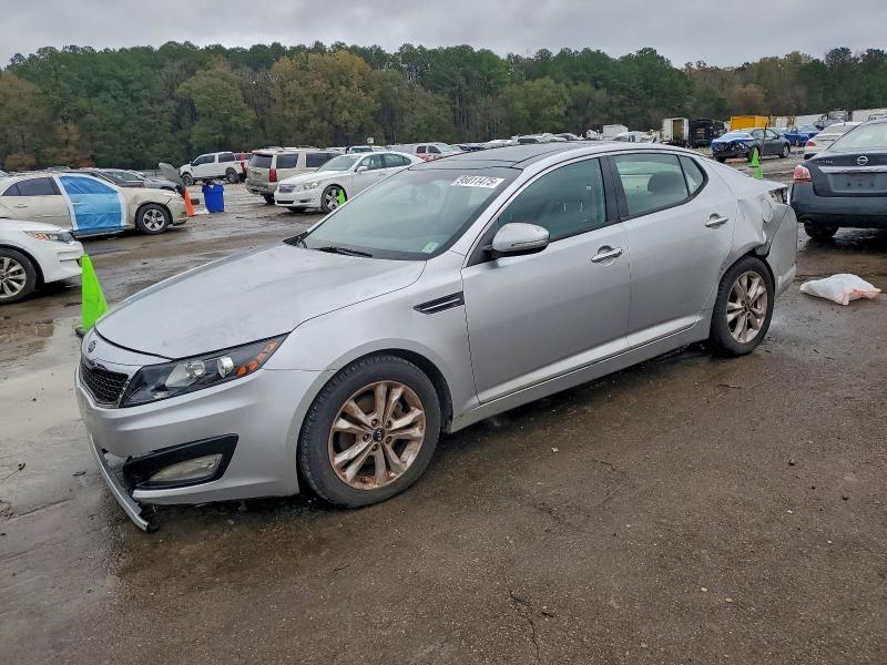 KIA OPTIMA EX 2011 with VIN KNAGN4A72B5098793 - Photo from auction