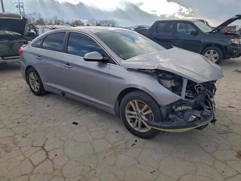 Photo 4 from auction – 2016 HYUNDAI SONATA SE with VIN 5NPE24AF9GH401313