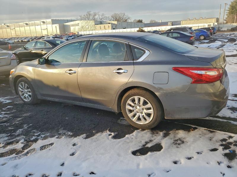 Photo 2 from auction – 2017 NISSAN ALTIMA 2.5 with VIN 1N4AL3APXHC232887