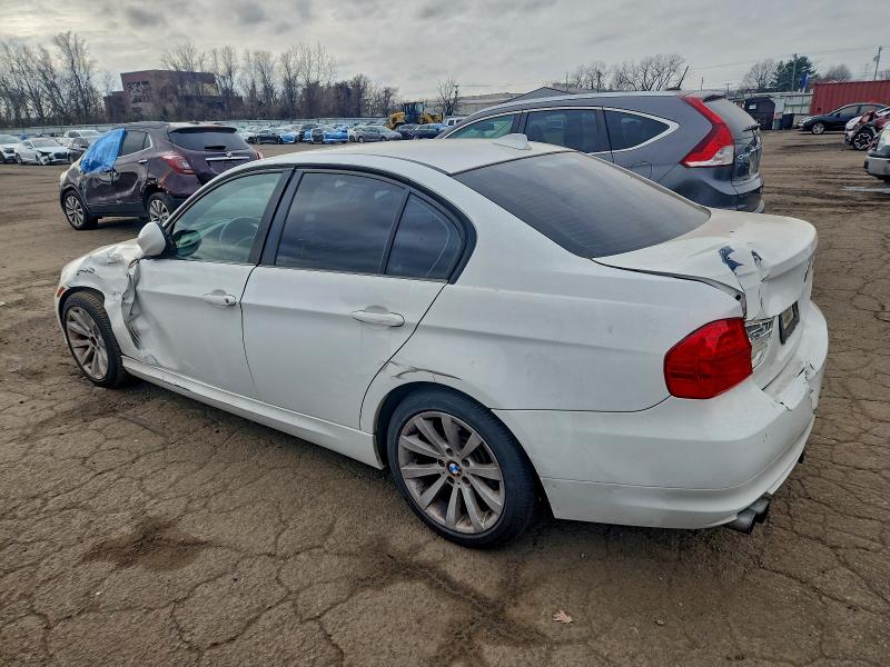 Photo 2 from auction – 2011 BMW 328 XI SUL with VIN WBAPK5C56BF125773