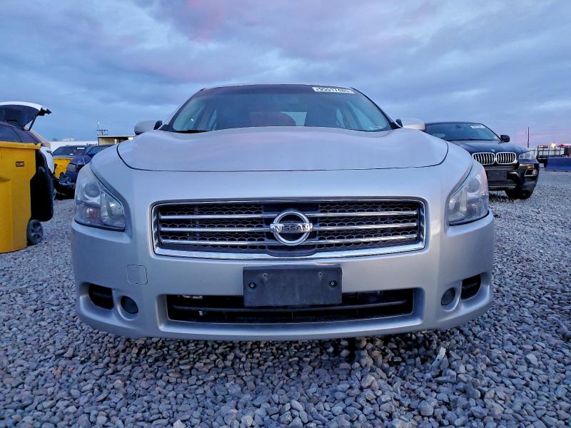Photo 5 from auction – 2009 NISSAN MAXIMA with VIN 1N4AA51E09C822825