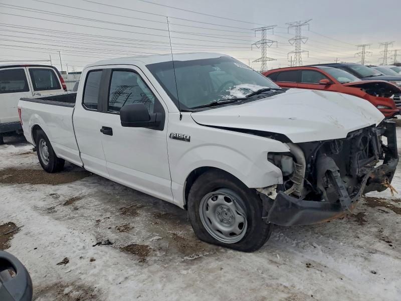 Photo 4 from auction – 2016 FORD F150 SUPER with VIN 1FTEX1CF4GKF33474