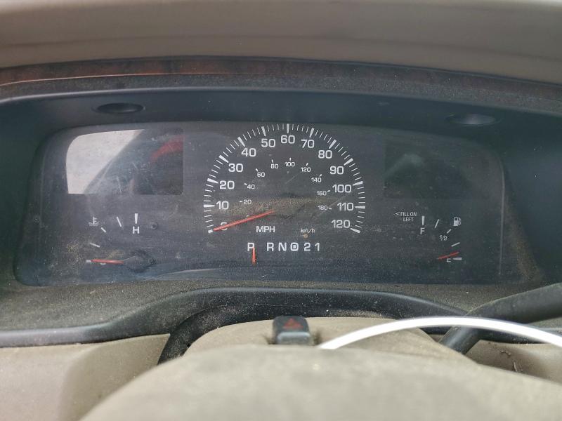 Photo 9 from auction – 2001 LINCOLN TOWN CAR E with VIN 1LNHM81W01Y628731