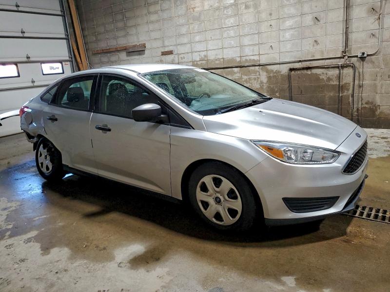 Photo 4 from auction – 2015 FORD FOCUS S with VIN 1FADP3E24FL308357
