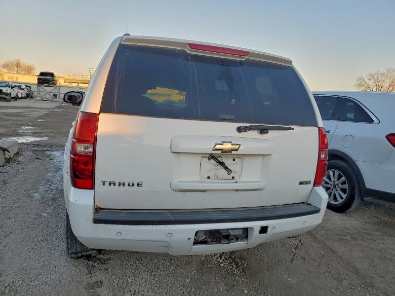 Photo 6 from auction – 2007 CHEVROLET TAHOE K150 with VIN 1GNFK13087R384760