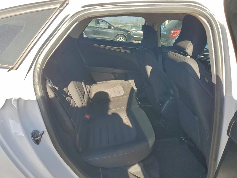 Photo 10 from auction – 2017 FORD FUSION SE with VIN 3FA6P0LU8HR344567