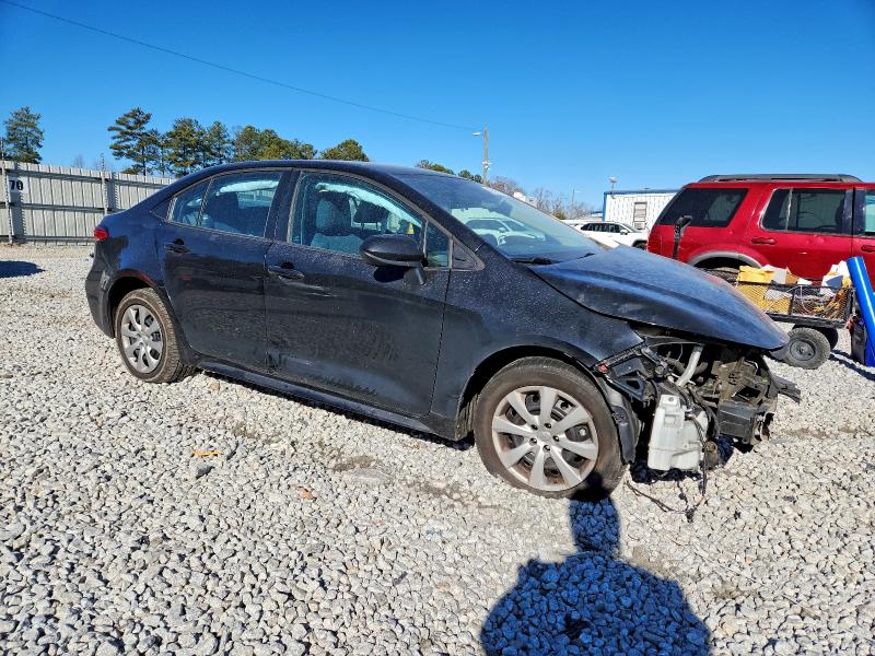 Photo 4 from auction – 2021 TOYOTA COROLLA LE with VIN 5YFEPMAE5MP176847