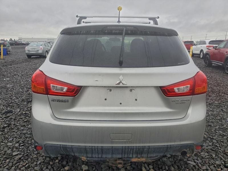 Photo 6 from auction – 2013 MITSUBISHI OUTLANDER with VIN 4A4AR3AU7DE019109