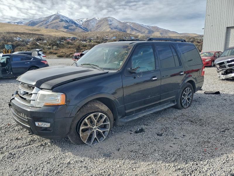 FORD EXPEDITION 2016 with VIN 1FMJU1JT8GEF55567 - Photo from auction