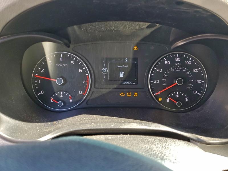 Photo 9 from auction – 2016 KIA OPTIMA EX with VIN 5XXGU4L33GG063991