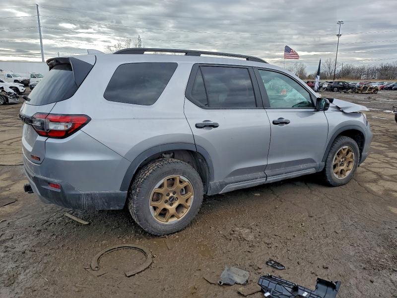 Photo 3 from auction – 2024 HONDA PILOT TRAI with VIN 5FNYG1H6XRB011289