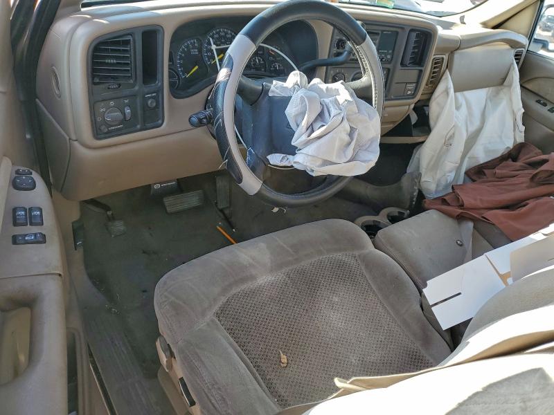 Photo 8 from auction – 2001 CHEVROLET SILVERADO with VIN 2GCEC19TX11194414