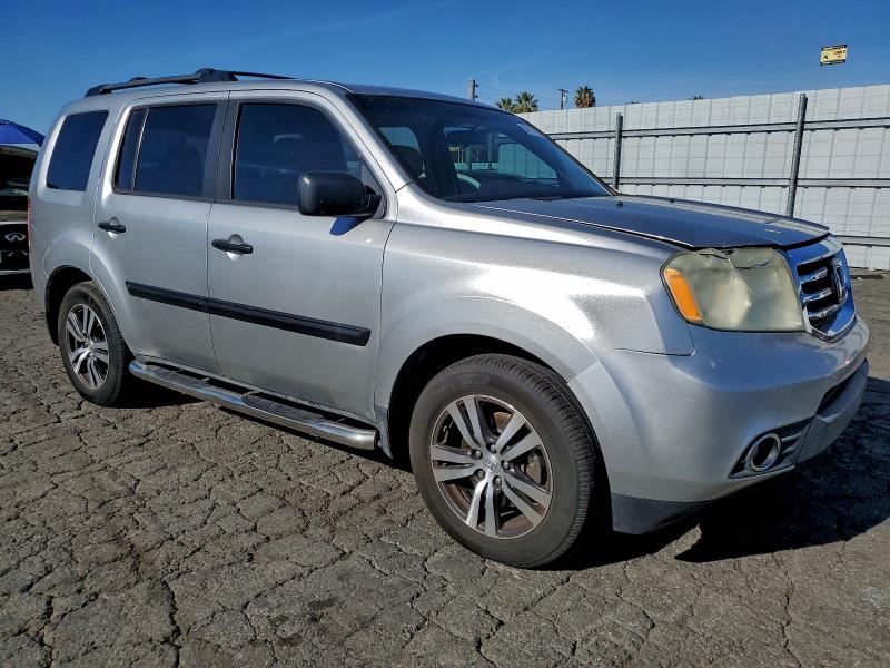 Photo 4 from auction – 2013 HONDA PILOT LX with VIN 5FNYF3H22DB014482