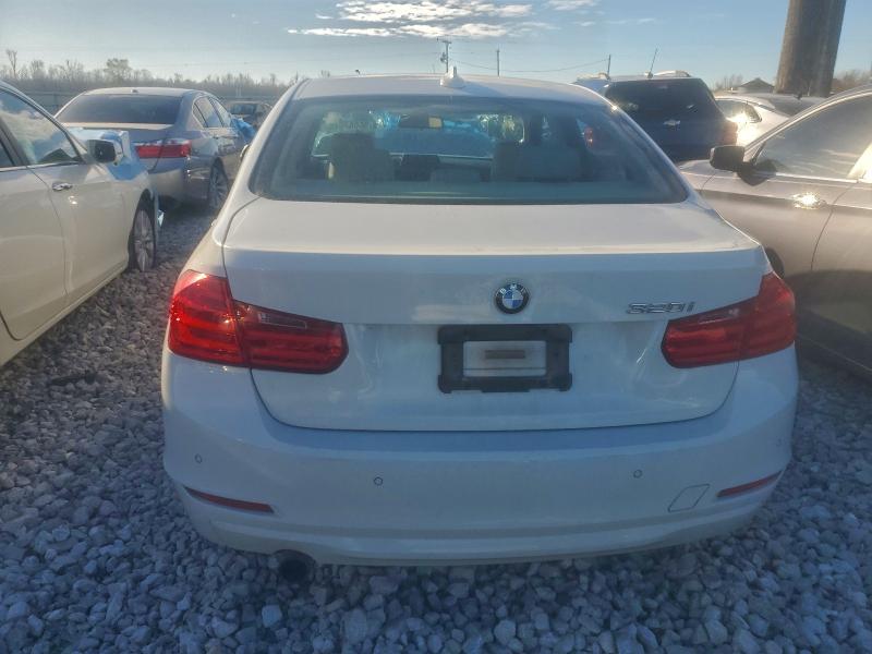 Photo 6 from auction – 2014 BMW 320 I with VIN WBA3B1G57ENT00320