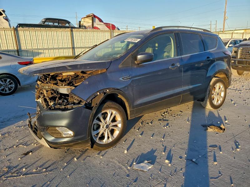 FORD ESCAPE SE 2018 with VIN 1FMCU0GD4JUB47972 - Photo from auction