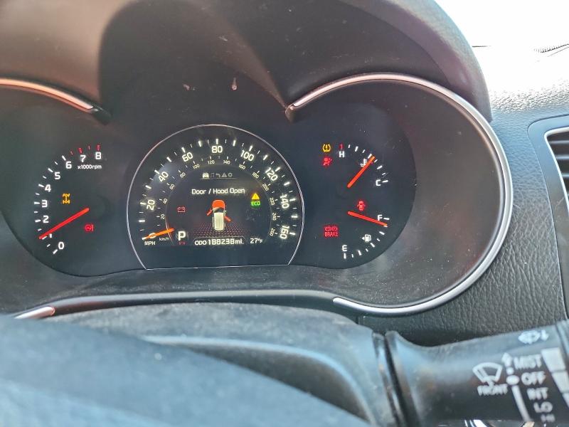Photo 9 from auction – 2015 KIA SORENTO EX with VIN 5XYKUDA71FG625087