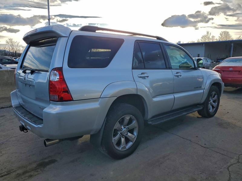 Photo 3 from auction – 2009 TOYOTA 4RUNNER LI with VIN JTEBU17RX9K038713