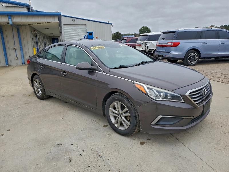 Photo 4 from auction – 2016 HYUNDAI SONATA SE with VIN 5NPE24AF0GH339428
