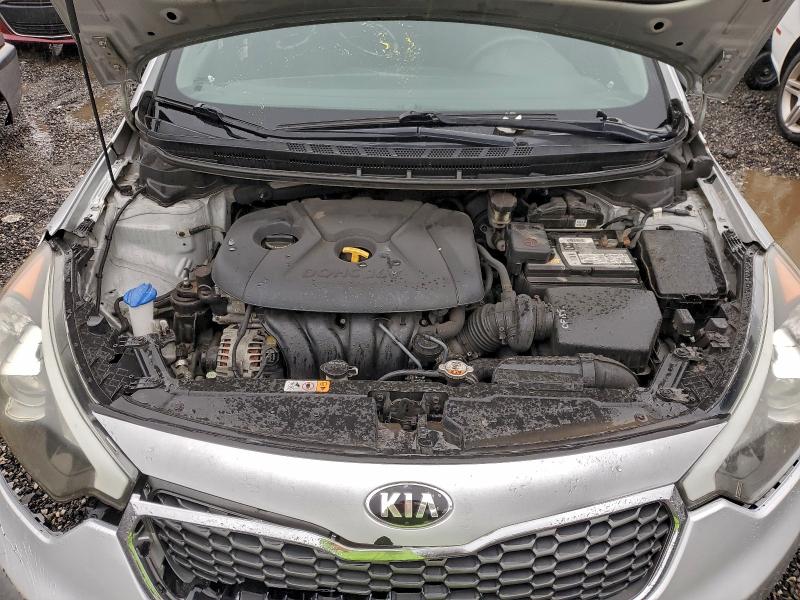 Photo 11 from auction – 2016 KIA FORTE LX with VIN KNAFX4A6XG5442004