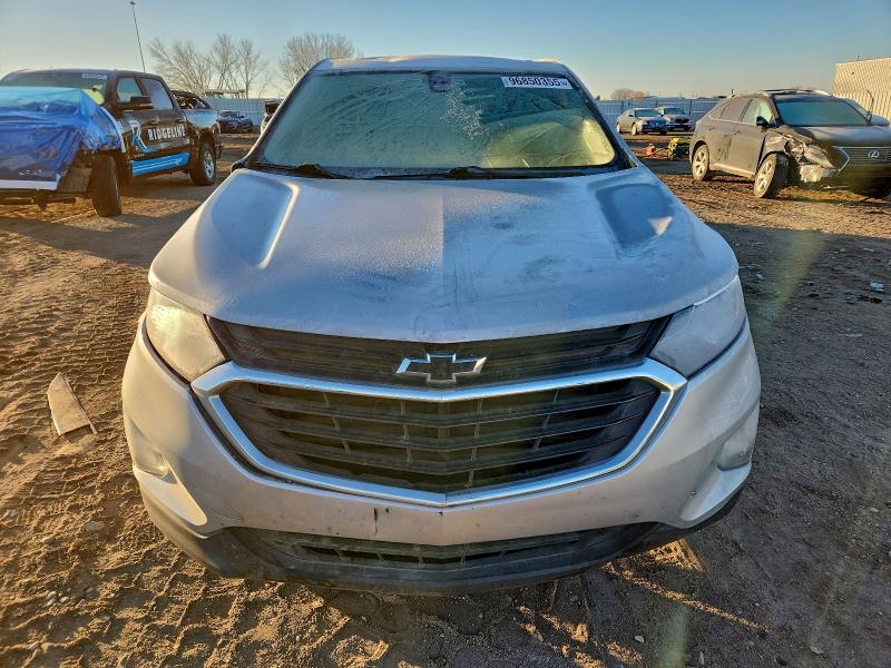 Photo 5 from auction – 2019 CHEVROLET EQUINOX LT with VIN 2GNAXKEV2K6153707