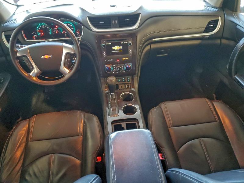 Photo 8 from auction – 2017 CHEVROLET TRAVERSE L with VIN 1GNKVHKD2HJ182726