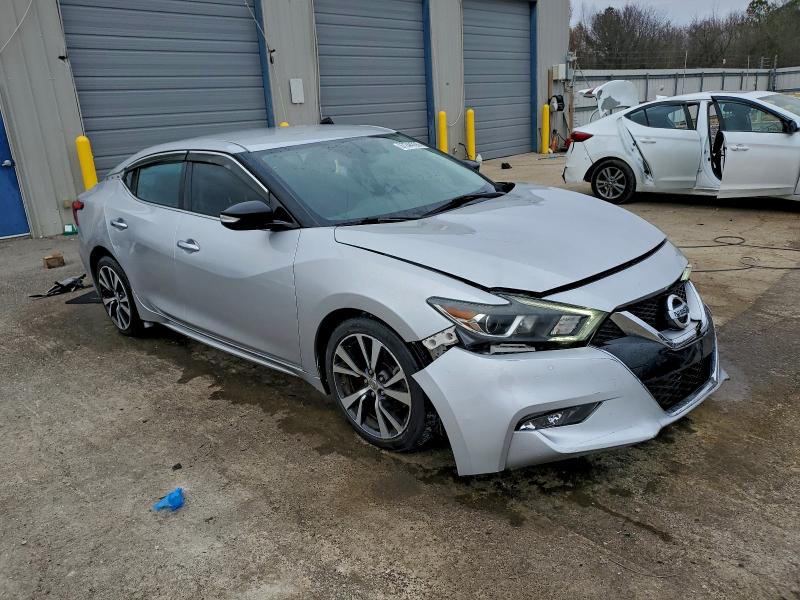 Photo 4 from auction – 2016 NISSAN MAXIMA 3.5 with VIN 1N4AA6AP3GC449574
