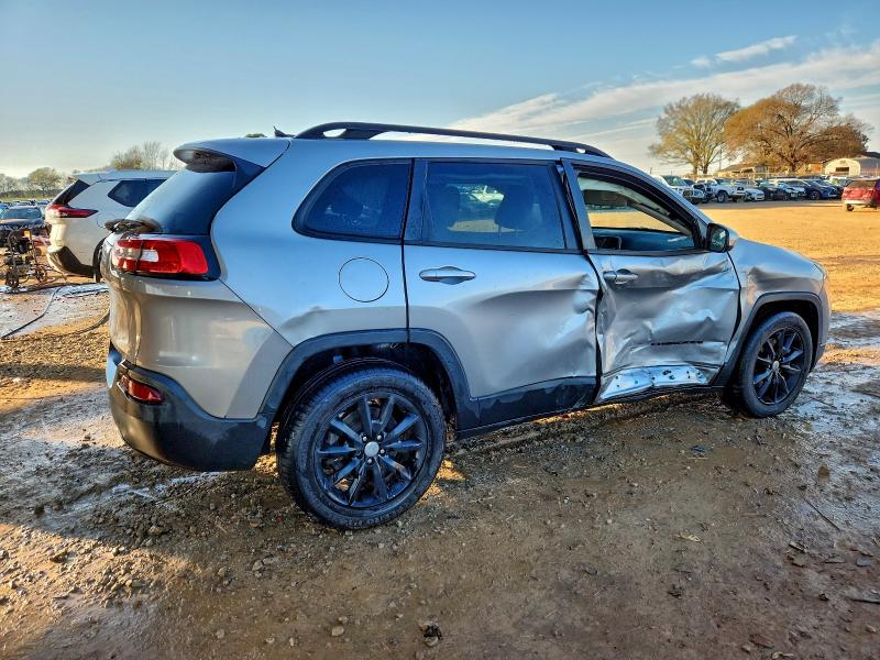 Photo 3 from auction – 2014 JEEP CHEROKEE L with VIN 1C4PJLCS8EW292723