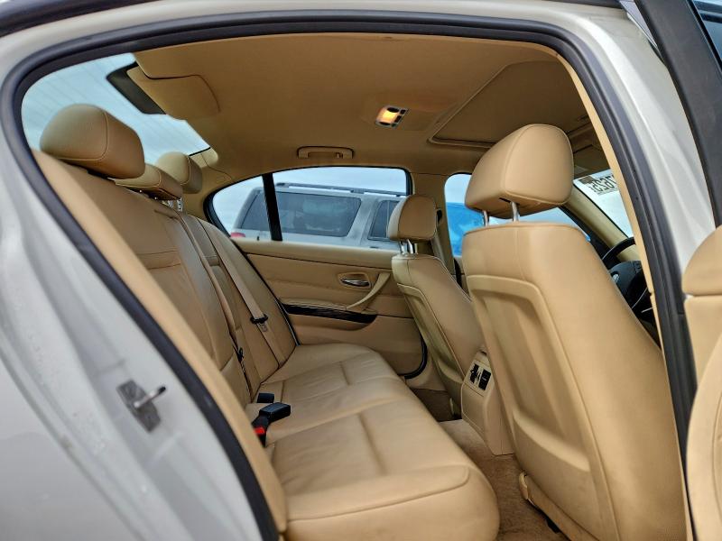 Photo 10 from auction – 2011 BMW 328 XI SUL with VIN WBAPK5C56BA657649