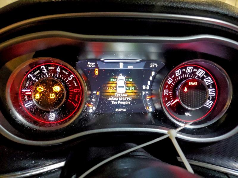 Photo 9 from auction – 2016 DODGE CHALLENGER with VIN 2C3CDZBT0GH202277