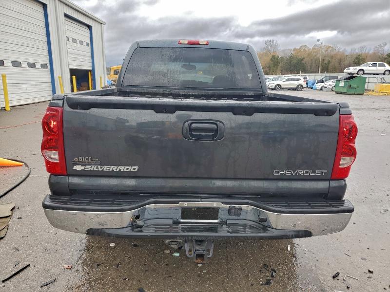 Photo 6 from auction – 2005 CHEVROLET SILVERADO with VIN 2GCEC13T951297211