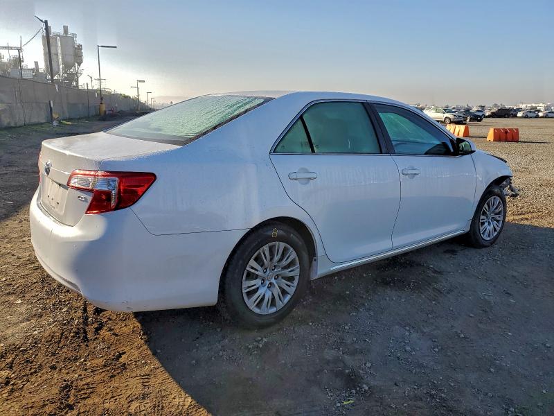 Photo 3 from auction – 2014 TOYOTA CAMRY L with VIN 4T1BF1FK2EU418934
