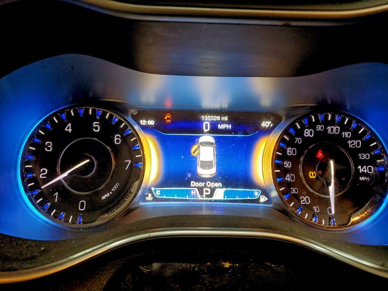 Photo 9 from auction – 2015 CHRYSLER 200 C with VIN 1C3CCCCB9FN708475