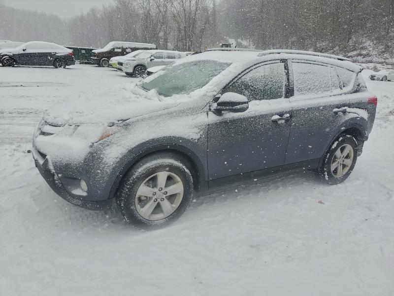 TOYOTA RAV4 XLE 2013 with VIN JTMRFREV8DD035530 - Photo from auction