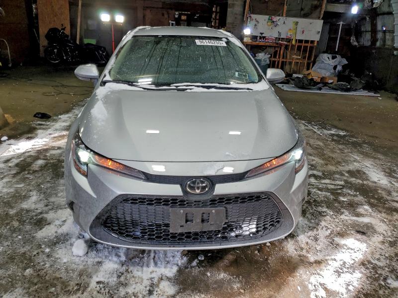 Photo 5 from auction – 2022 TOYOTA COROLLA LE with VIN JTDEPMAEXN3000547