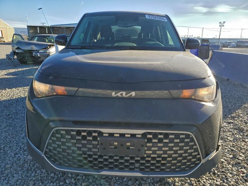 Photo 5 from auction – 2023 KIA SOUL with VIN KNDJ33AUXP7893441