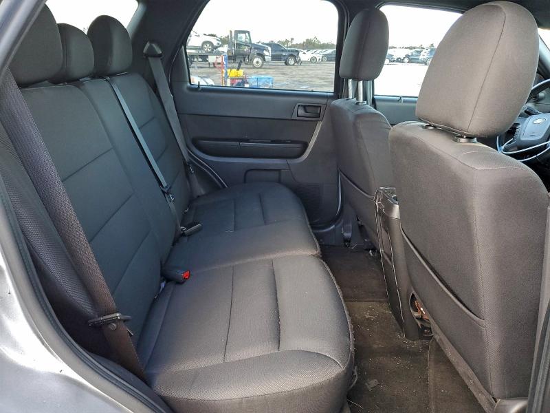 صورة رقم 11 من المزاد - 2011 FORD ESCAPE XLT مع VIN 1FMCU9D76BKB91729