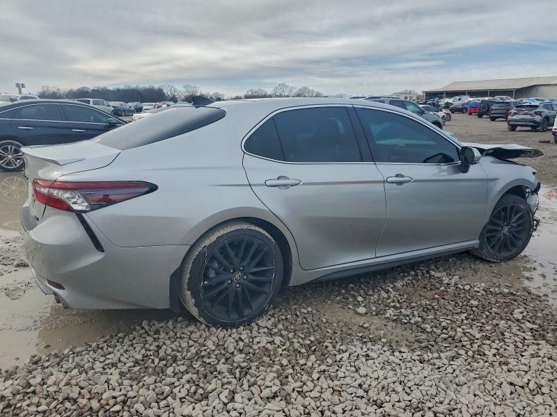 Photo 3 from auction – 2024 TOYOTA CAMRY with VIN 4T1K61AK2RU229293