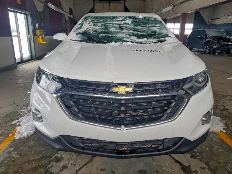 Photo 5 from auction – 2018 CHEVROLET EQUINOX with VIN 3GNAXJEV2JS642957