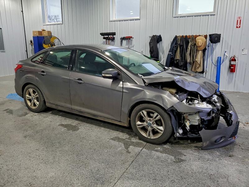 Photo 4 from auction – 2014 FORD FOCUS SE with VIN 1FADP3F26EL157888