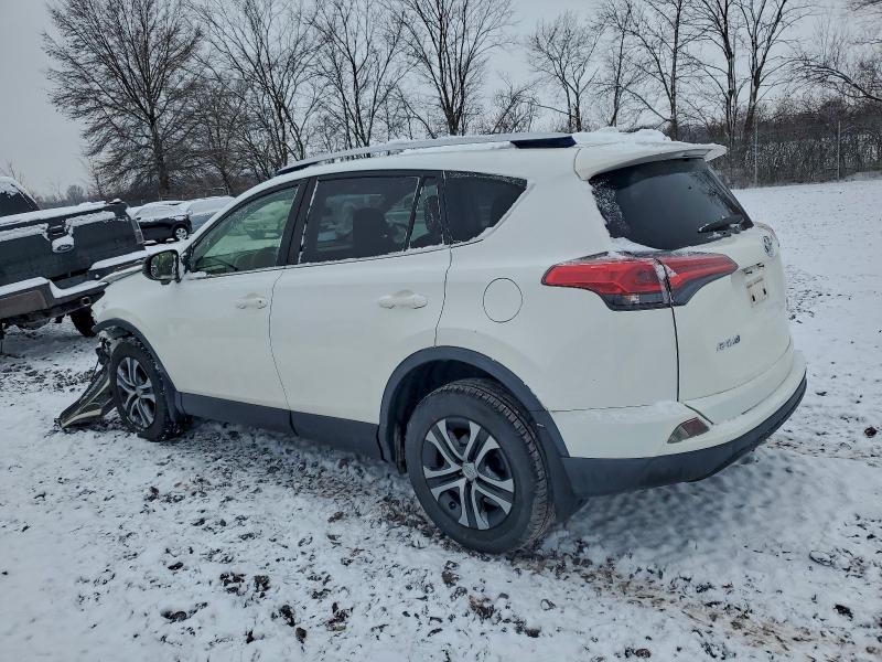 Photo 2 from auction – 2016 TOYOTA RAV4 LE with VIN JTMBFREVXGJ101020