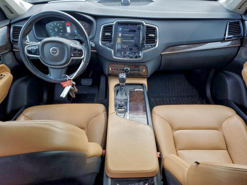 Photo 8 from auction – 2016 VOLVO XC90 T6 with VIN YV4A22PK6G1058794