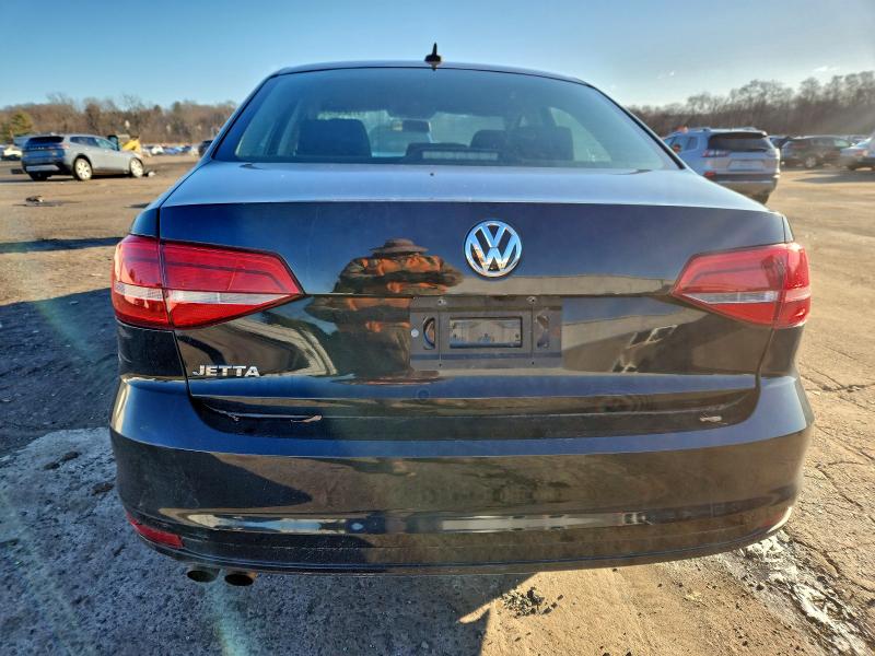Photo 6 from auction – 2015 VOLKSWAGEN JETTA BASE with VIN 3VW2K7AJ9FM331889