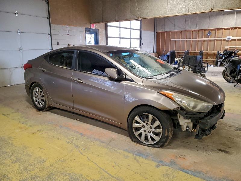 Photo 4 from auction – 2012 HYUNDAI ELANTRA GL with VIN 5NPDH4AE0CH134512